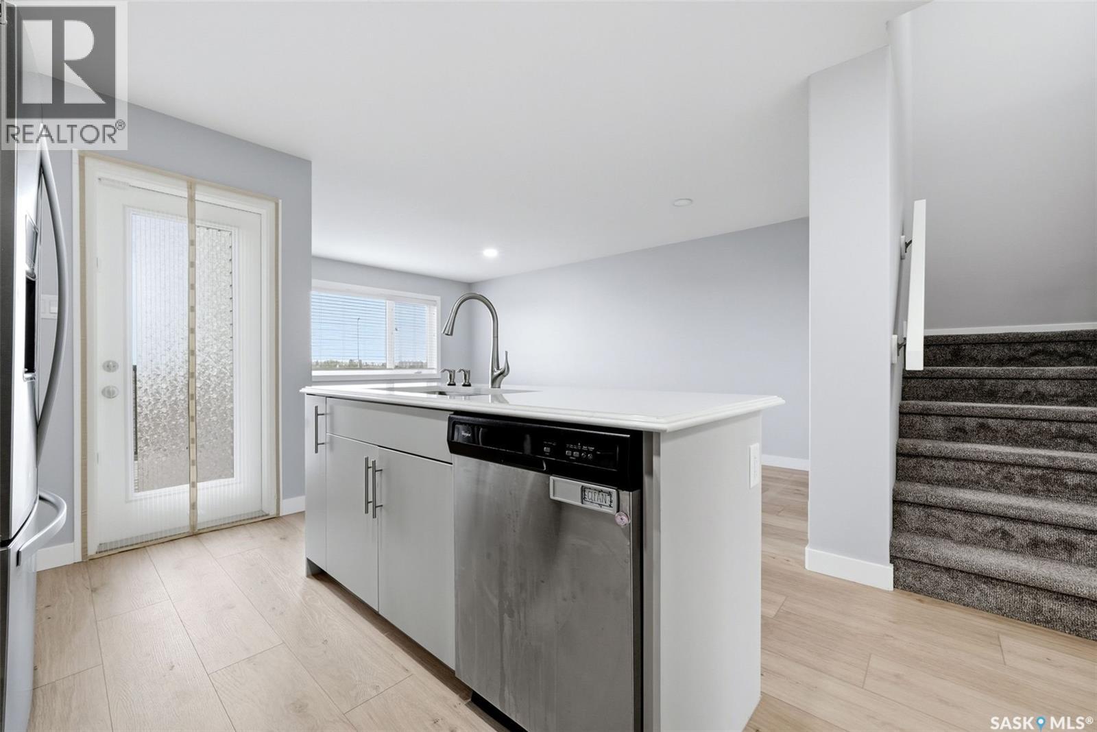 #20 5301 Beacon DRIVE - Image 8