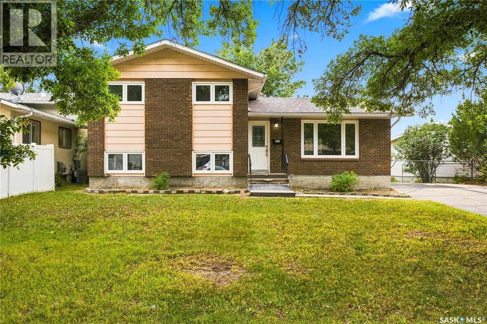 347 Trudelle CRESCENT - 1