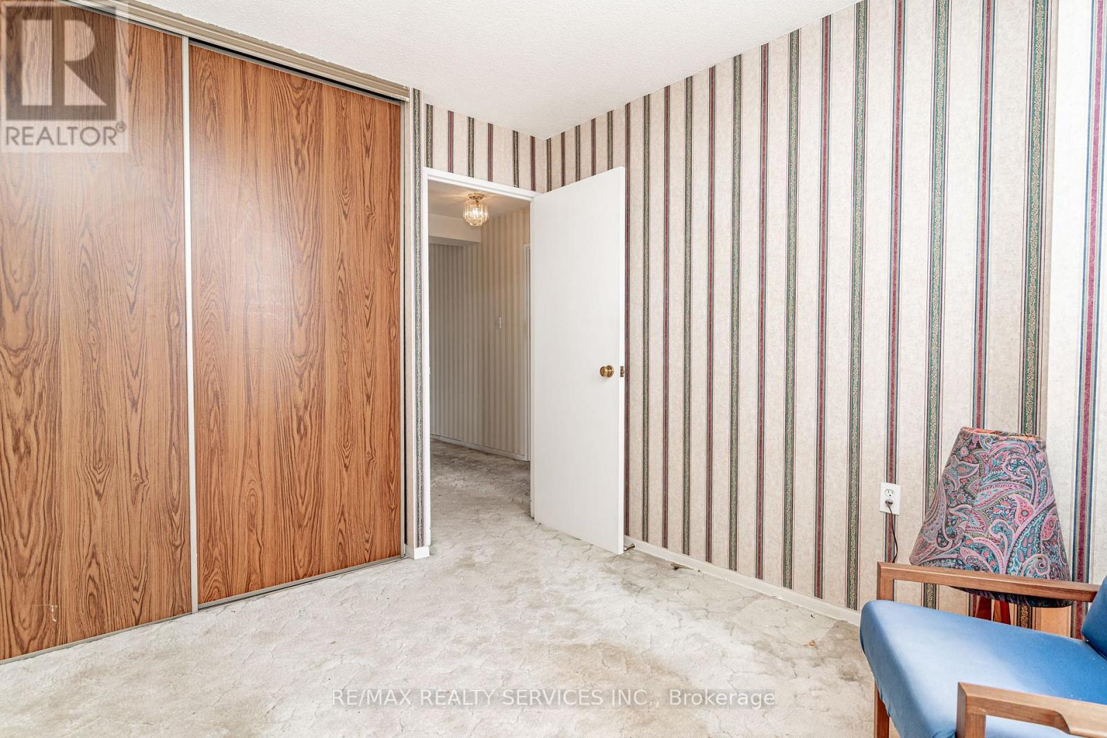 #2102 18 KNIGHTSBRIDGE ROAD - Image 27