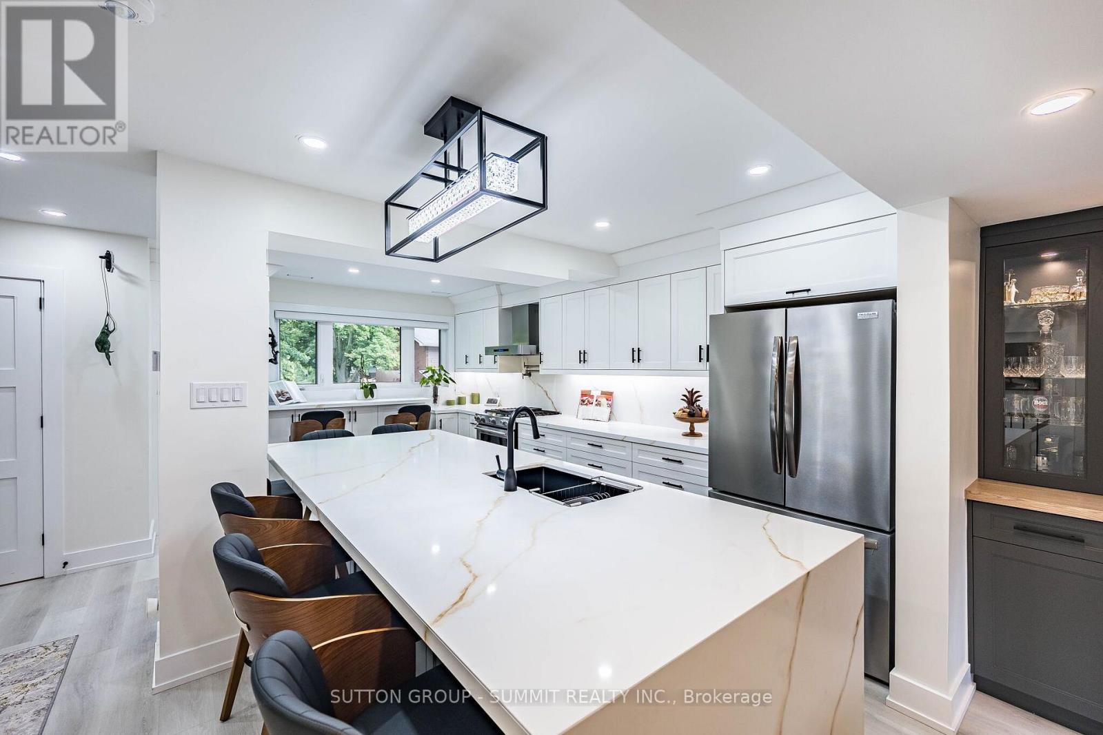 #1 1270 GAINSBOROUGH DRIVE - 14