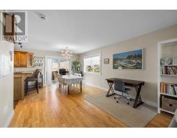 Bath (# pieces 1-6) - 263 King Street, Charlottetown, PE C1A1C4 Photo 9