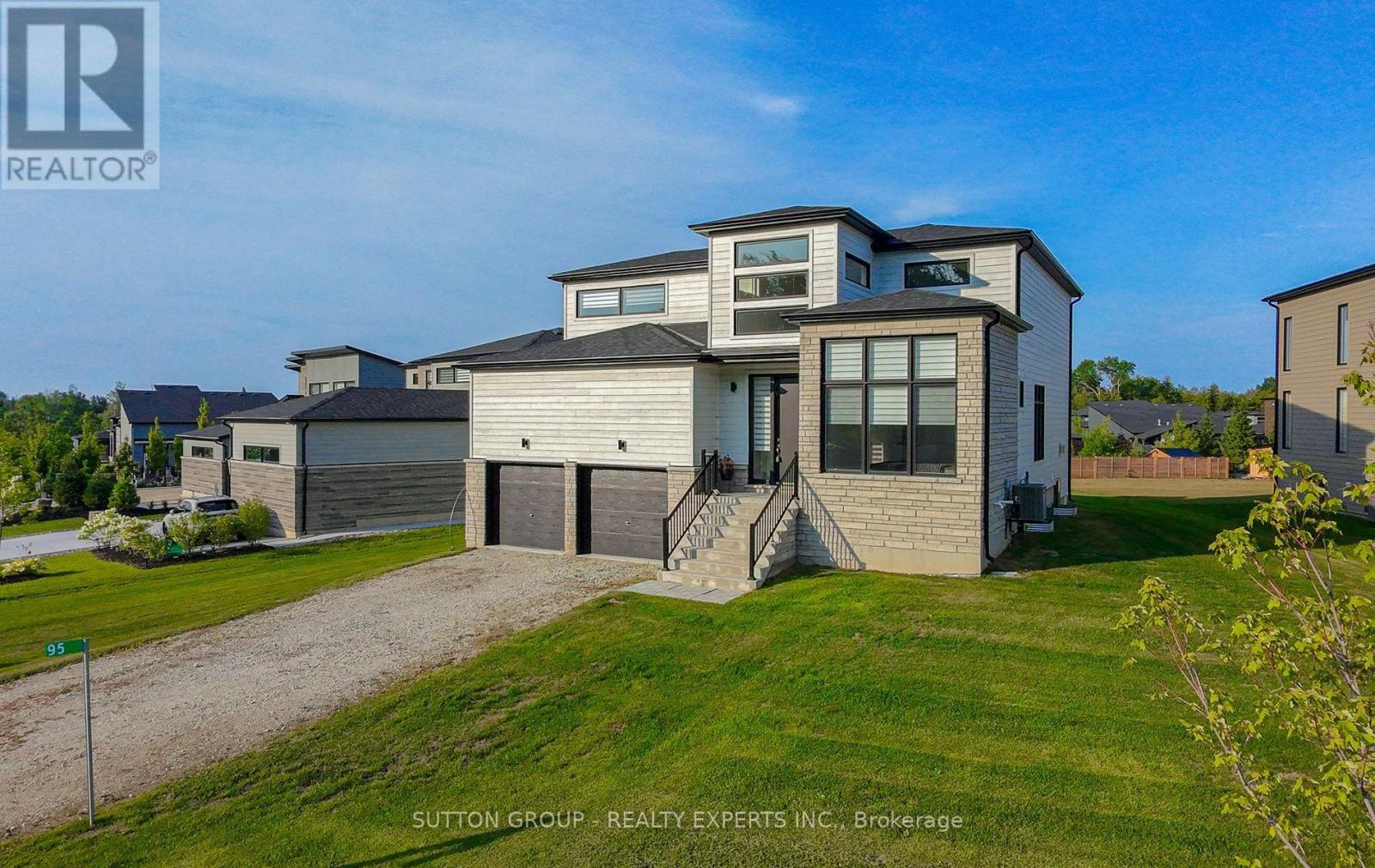95 GOLDIE COURT - Image 45