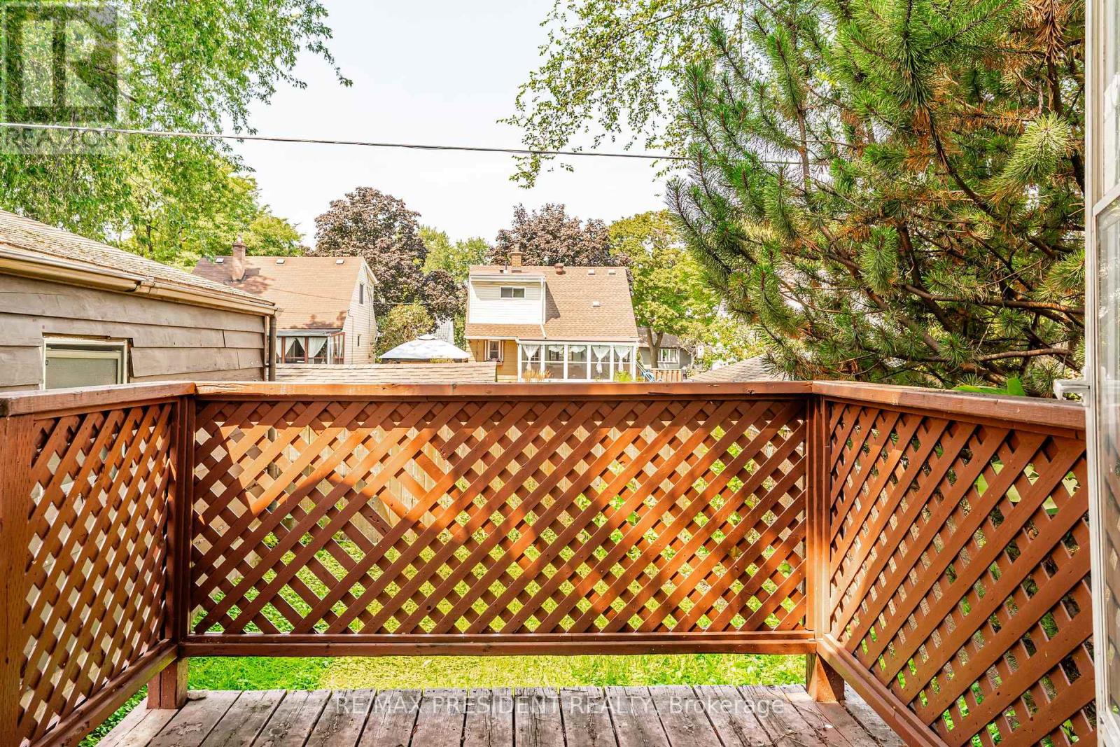 13 LEWIS STREET - Image 35