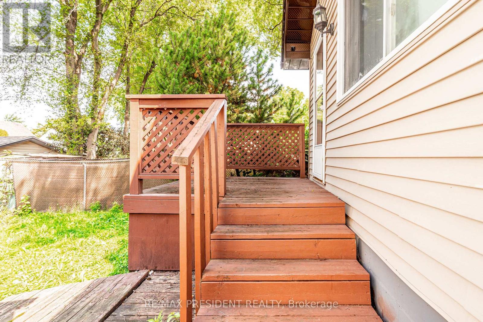 13 LEWIS STREET - Image 38