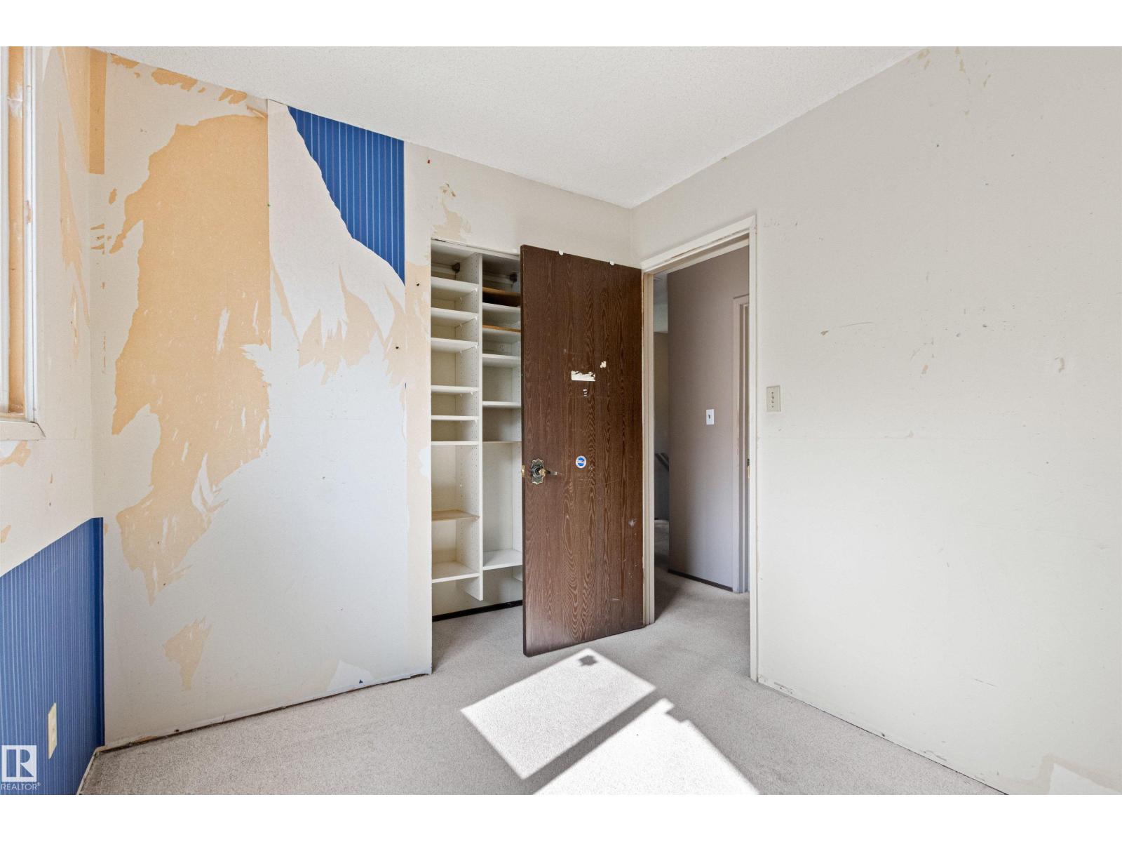 1984 68 Street NW - Photo 41