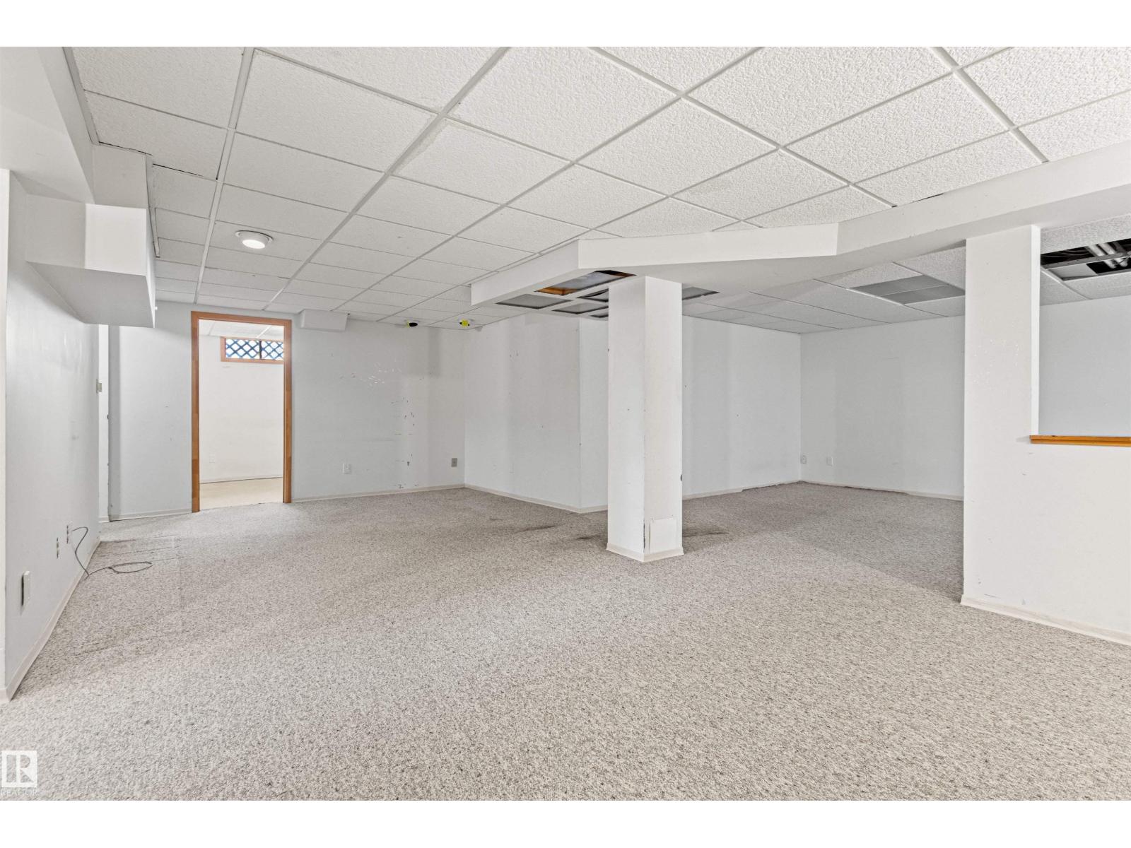 1984 68 Street NW - Photo 48