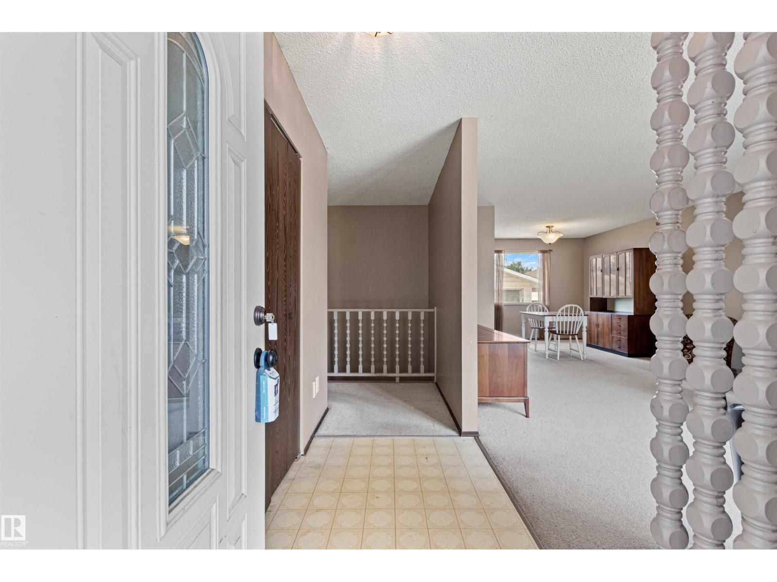 1984 68 Street NW - Photo 7