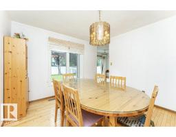 Primary Bedroom - 3303 42a Av Nw, Edmonton, AB T6T1E6 Photo 6