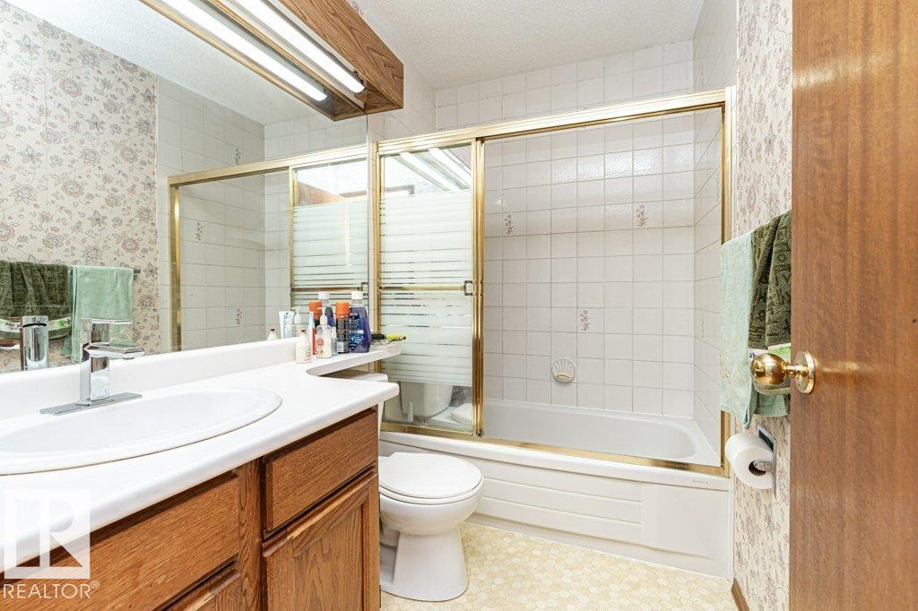 3303 42A Avenue NW - Photo 37