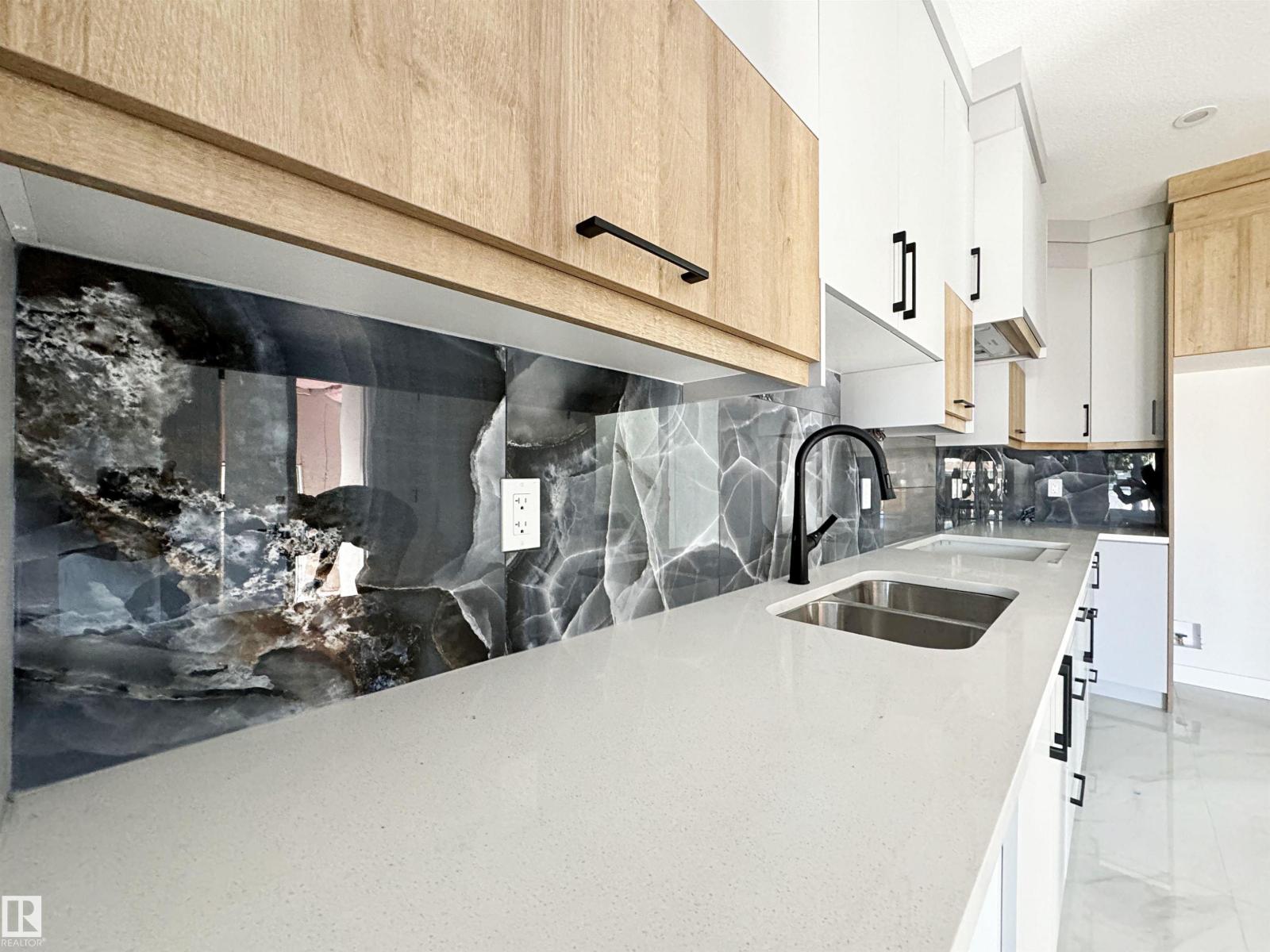1312 35 Street NW - Photo 10