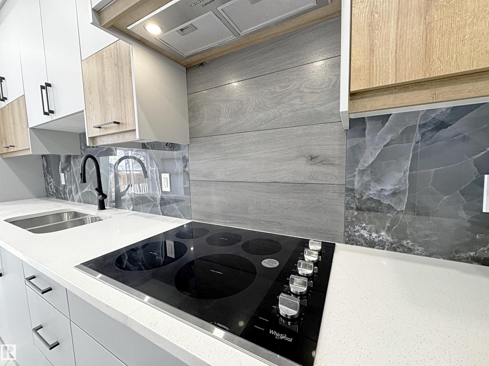 1312 35 Street NW - Photo 14