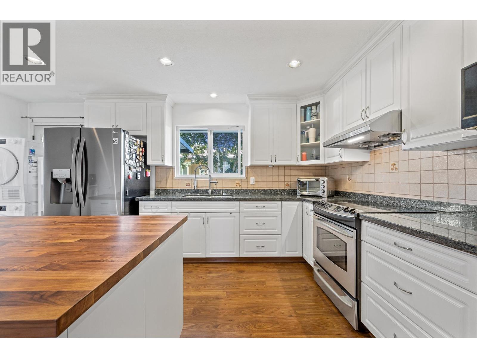 5 Bed, 3 Bath House for Sale in Richmond – 8640 SIERPINA DRIVE, Richmond – MLS# R3154390 - Image 12