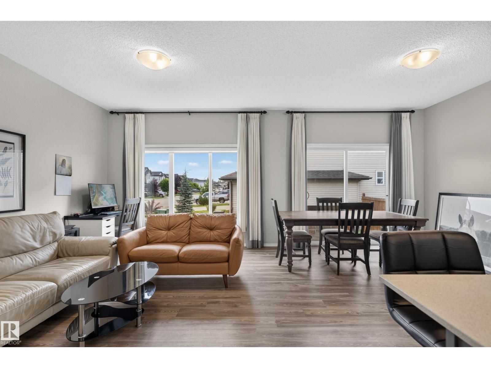 17 SPRUCE RIDGE CV - 7