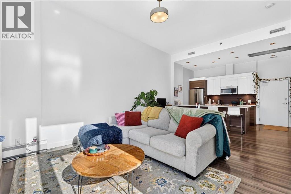 235 9A Street Northwest - Photo 6