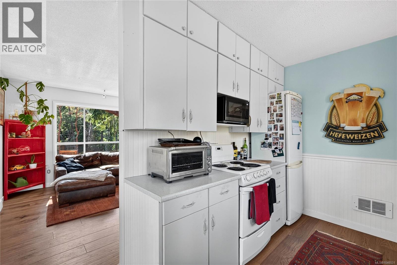 380 Langs Rd - 11