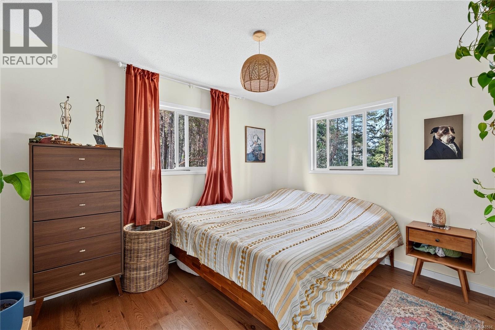 380 Langs Rd - 14