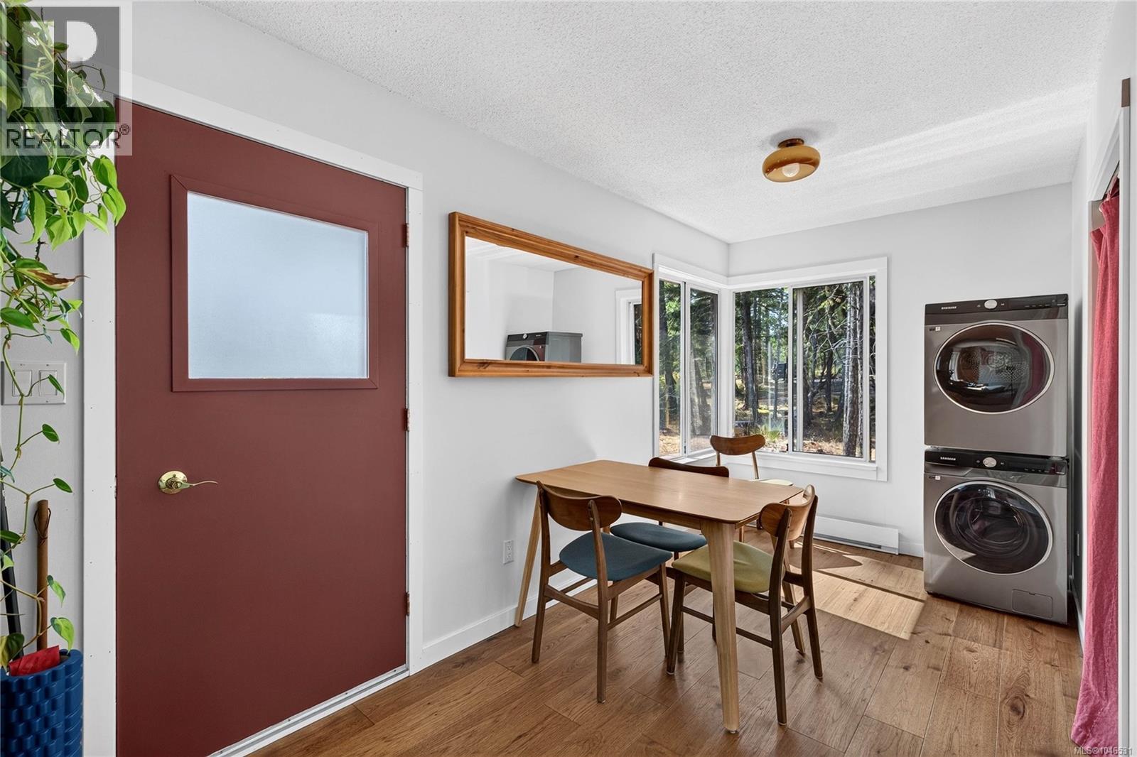 380 Langs Rd - 12