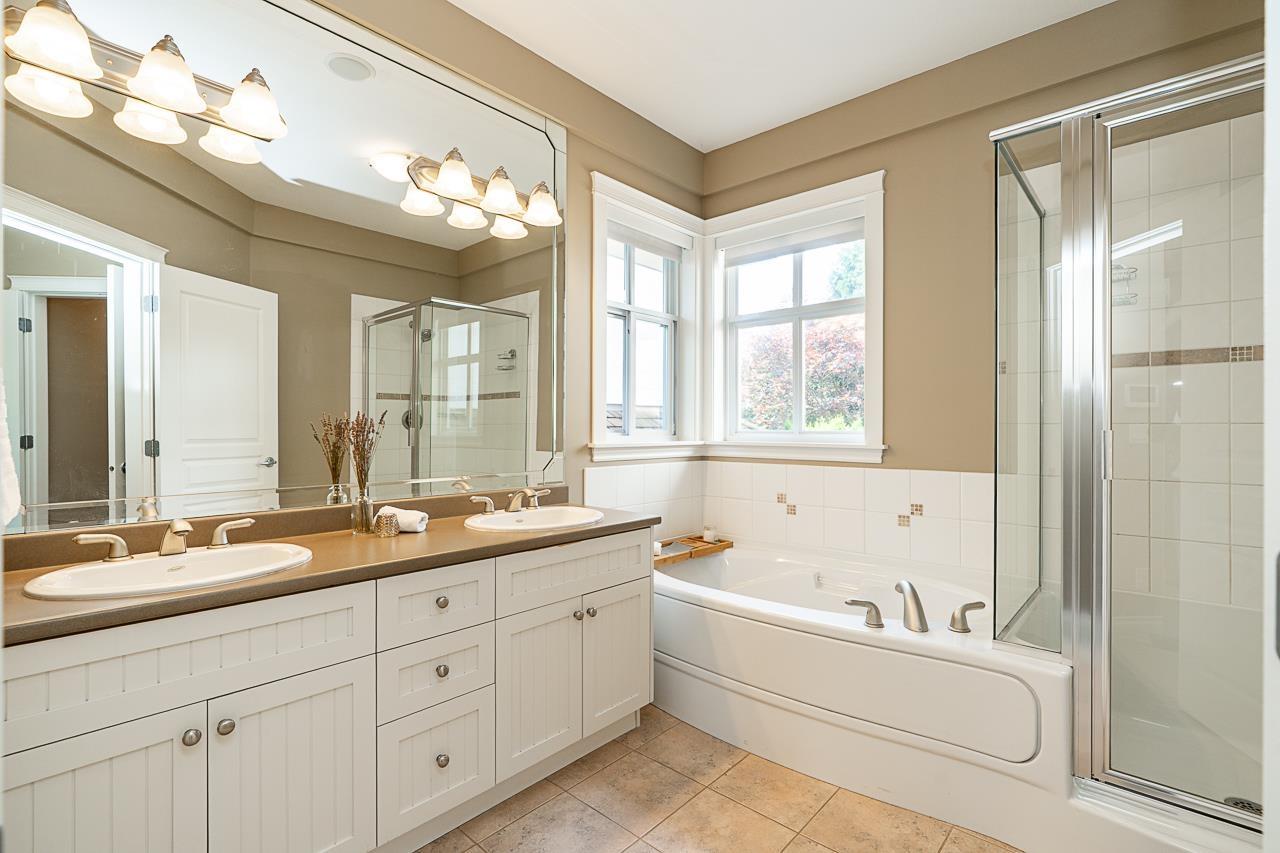 15730 34 AVENUE, Surrey