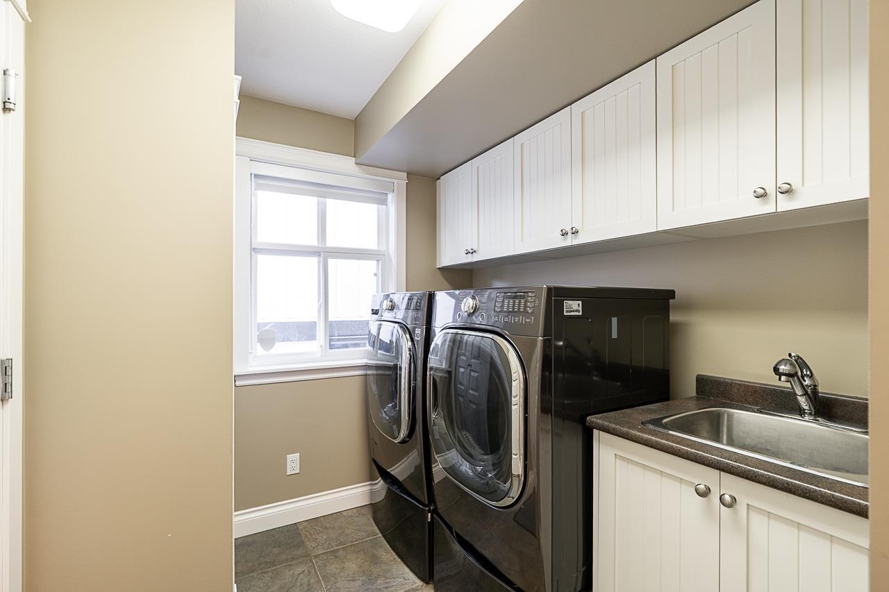 15730 34 AVENUE, Surrey