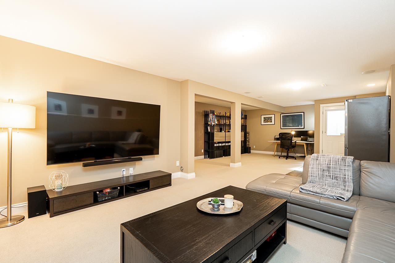 15730 34 AVENUE, Surrey