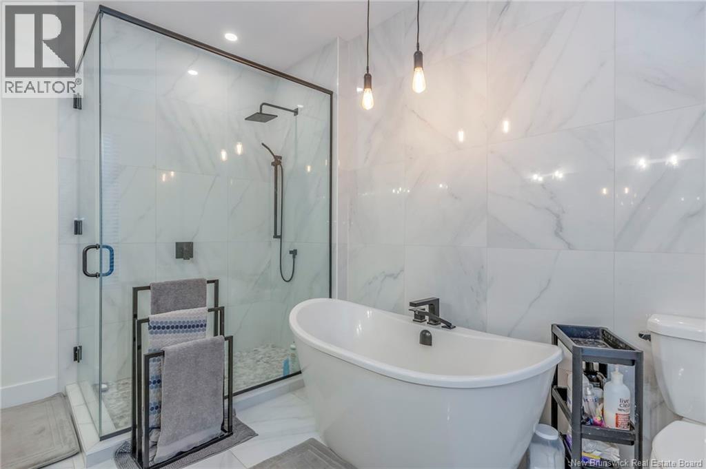 16 Renard Street - Image 30