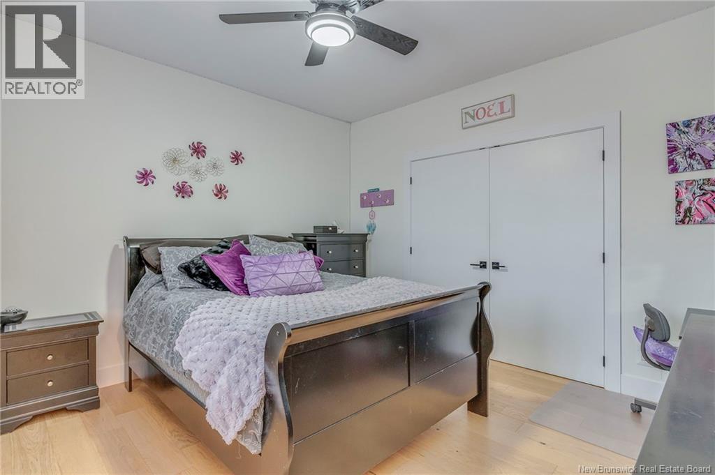16 Renard Street - Image 34