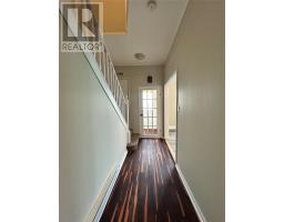 45 Franklyn Avenue thumbnail 15