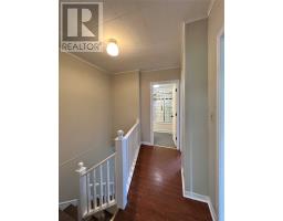 45 Franklyn Avenue thumbnail 17