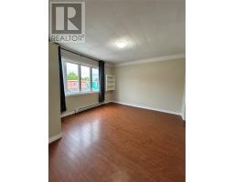 45 Franklyn Avenue thumbnail 18