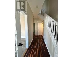 45 Franklyn Avenue thumbnail 4