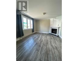 45 Franklyn Avenue thumbnail 5