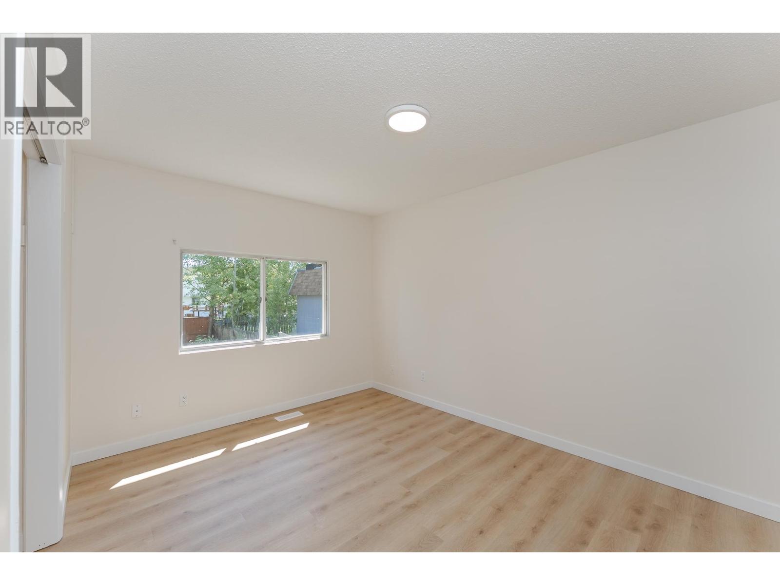 1575 VAN BIEN AVENUE, Prince George