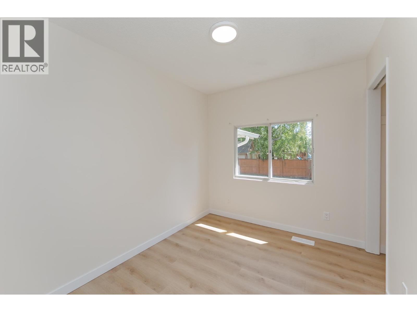 1575 VAN BIEN AVENUE, Prince George