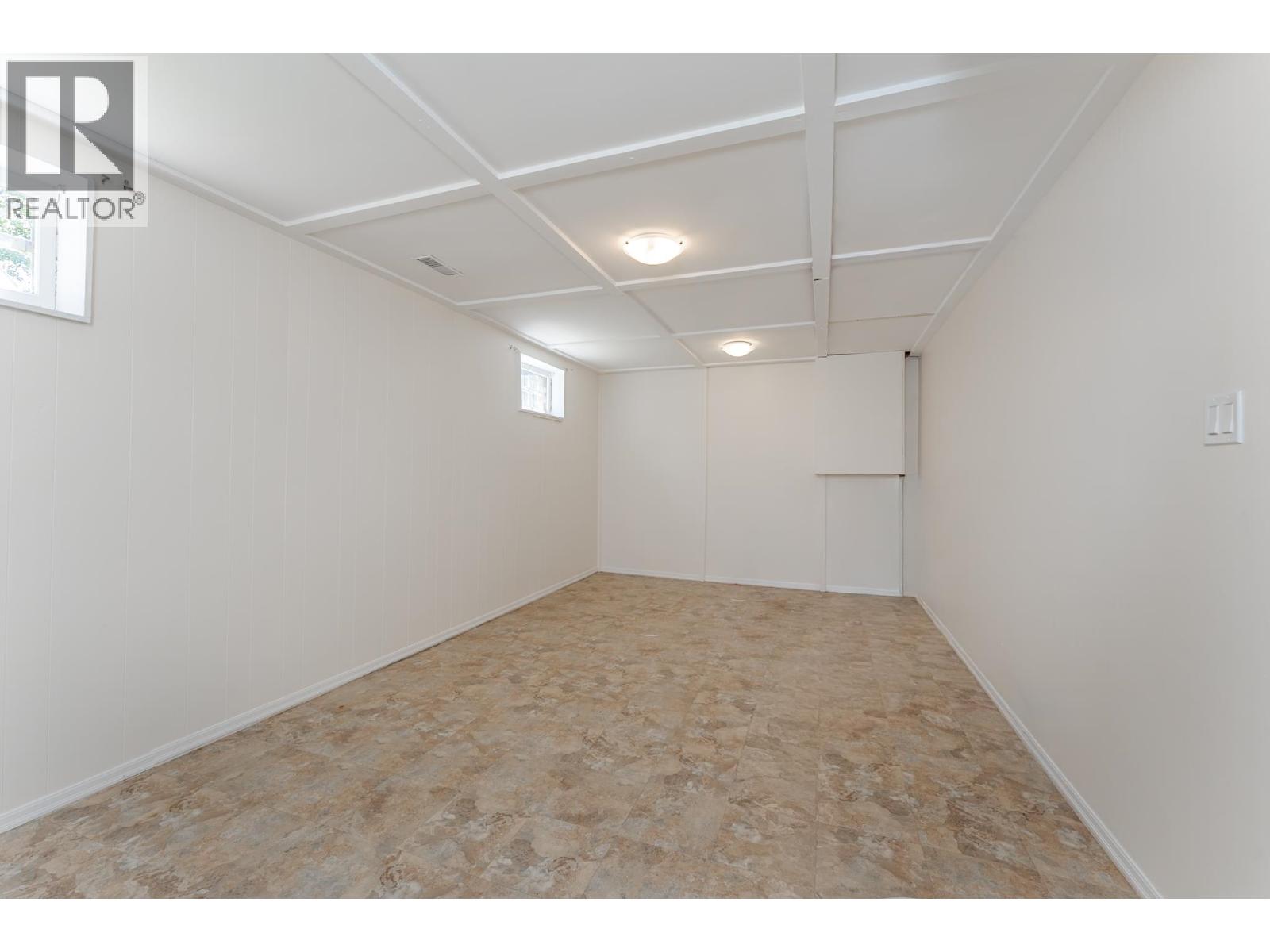 1575 VAN BIEN AVENUE, Prince George