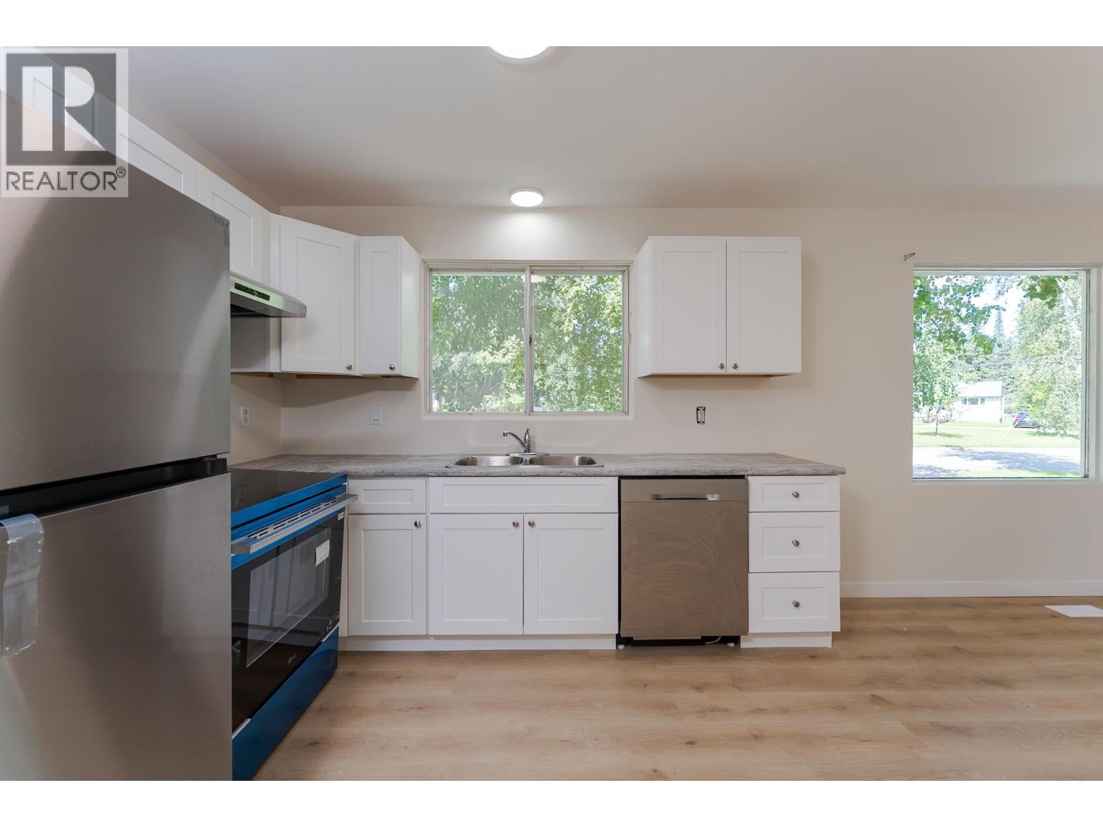 1575 VAN BIEN AVENUE, Prince George