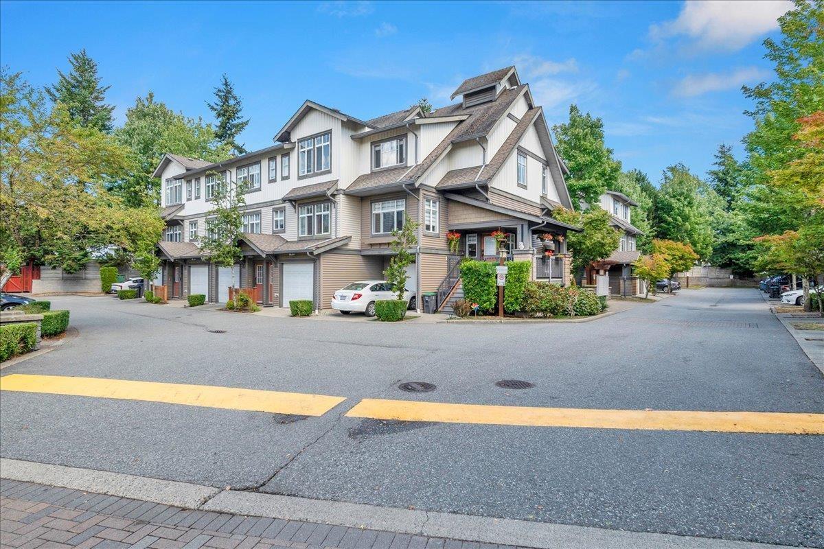 3 Bed, 2 Bath House for Sale in Surrey – 18 16233 83 AVENUE, Surrey – MLS# R3155604 - Image 4