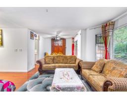 121 8655 King George Boulevard, Surrey, BC V3W5C4 Photo 8