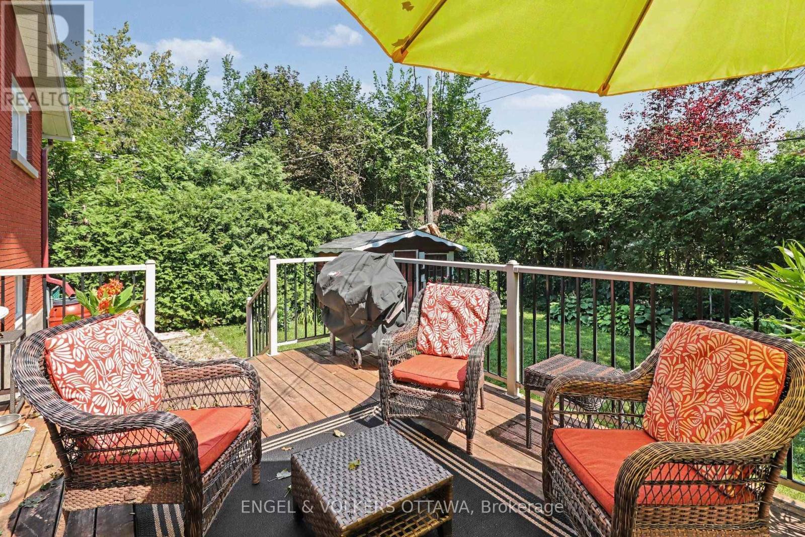 4 Bed, 2 Bath House for Sale in Ottawa – 2715 COLMAN STREET, Ottawa – MLS# X13676750 - Image 29