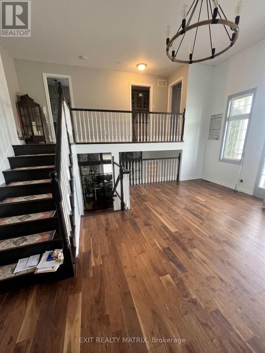 648 DECOEUR DRIVE - 10
