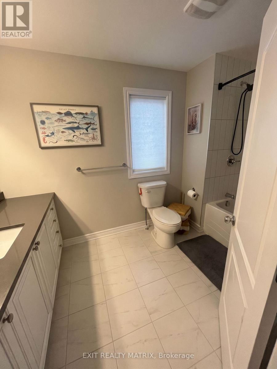 648 DECOEUR DRIVE - 16