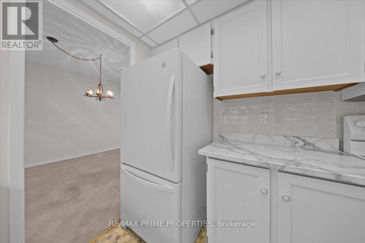 2 Bed, 2 Bath House for Sale in Ottawa – 702 – 20 THE DRIVEWAY DRIVE, Ottawa – MLS# X13676838 - Image 8