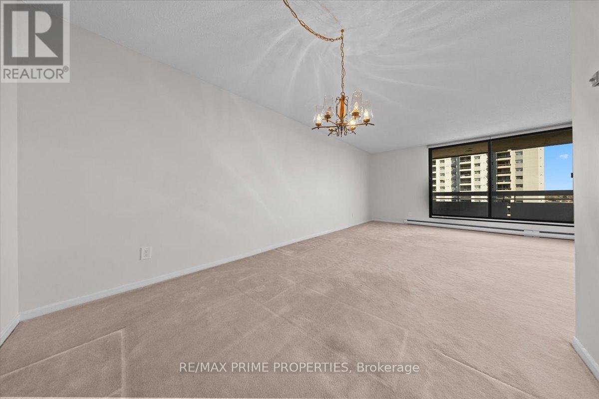 2 Bed, 2 Bath House for Sale in Ottawa – 702 – 20 THE DRIVEWAY DRIVE, Ottawa – MLS# X13676838 - Image 9