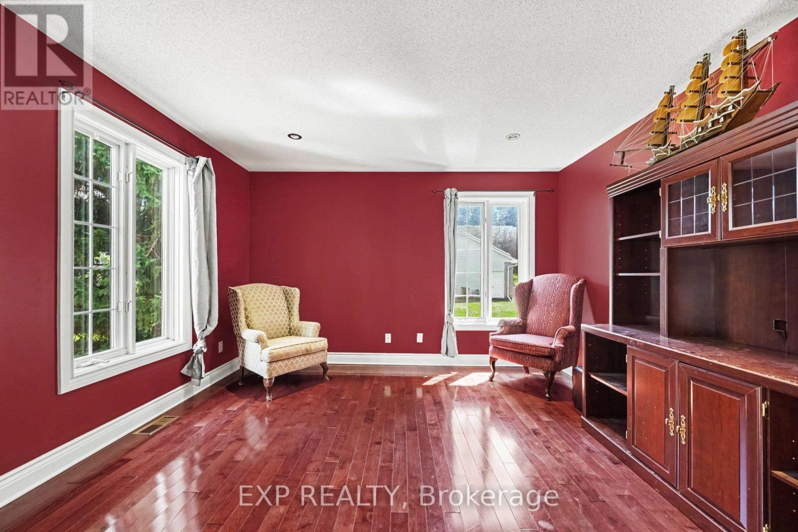 4 Bed, 3 Bath House for Sale in Russell – 1007 ST PIERRE ROAD, Russell – MLS# X13676844 - Image 21