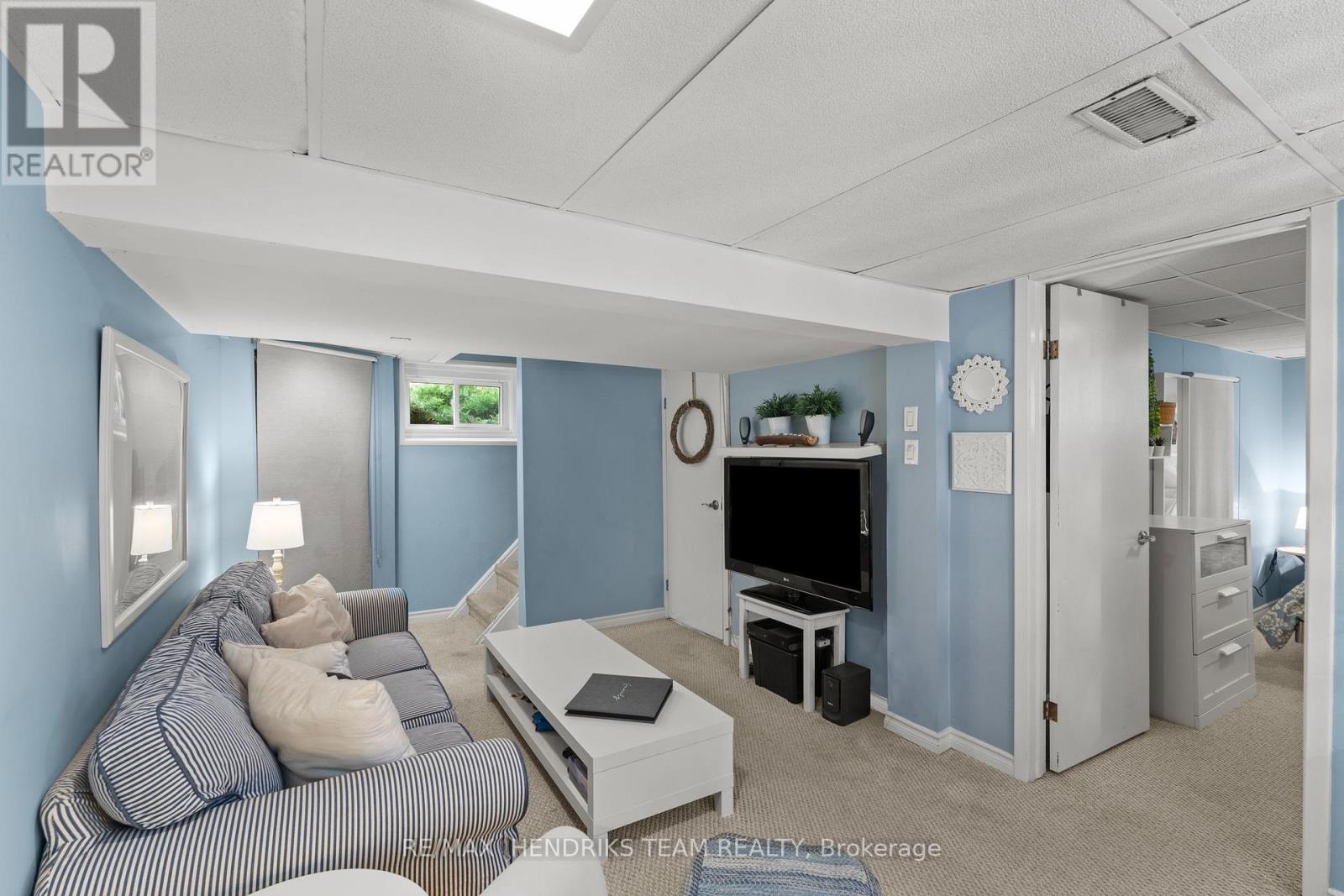 150 YORK STREET - Image 30