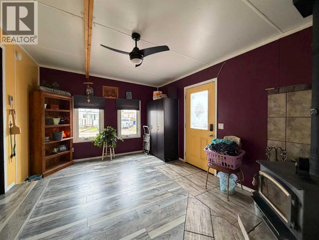 5800 46 Street - Photo 13