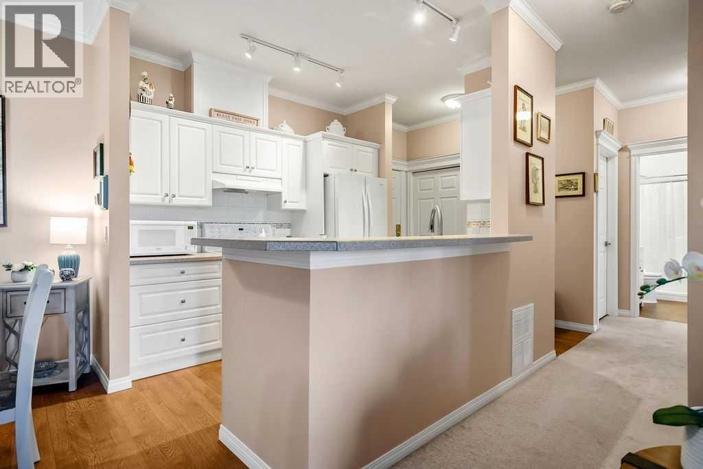 #302 15 Lineham Avenue - Image 9