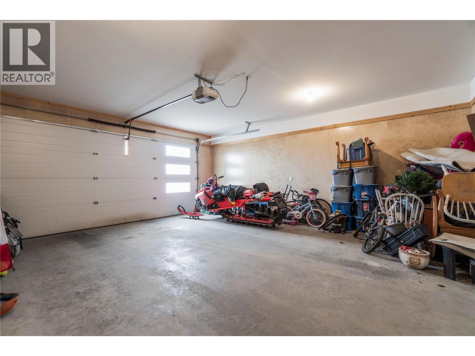 2181 14 Avenue SE - 32