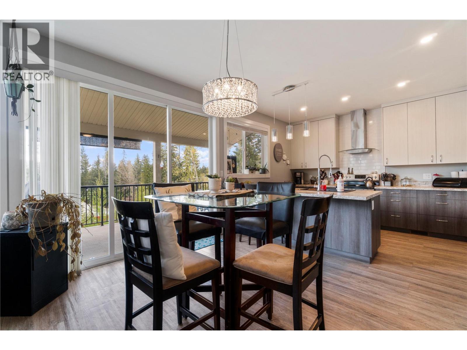 2181 14 Avenue SE - Image 13