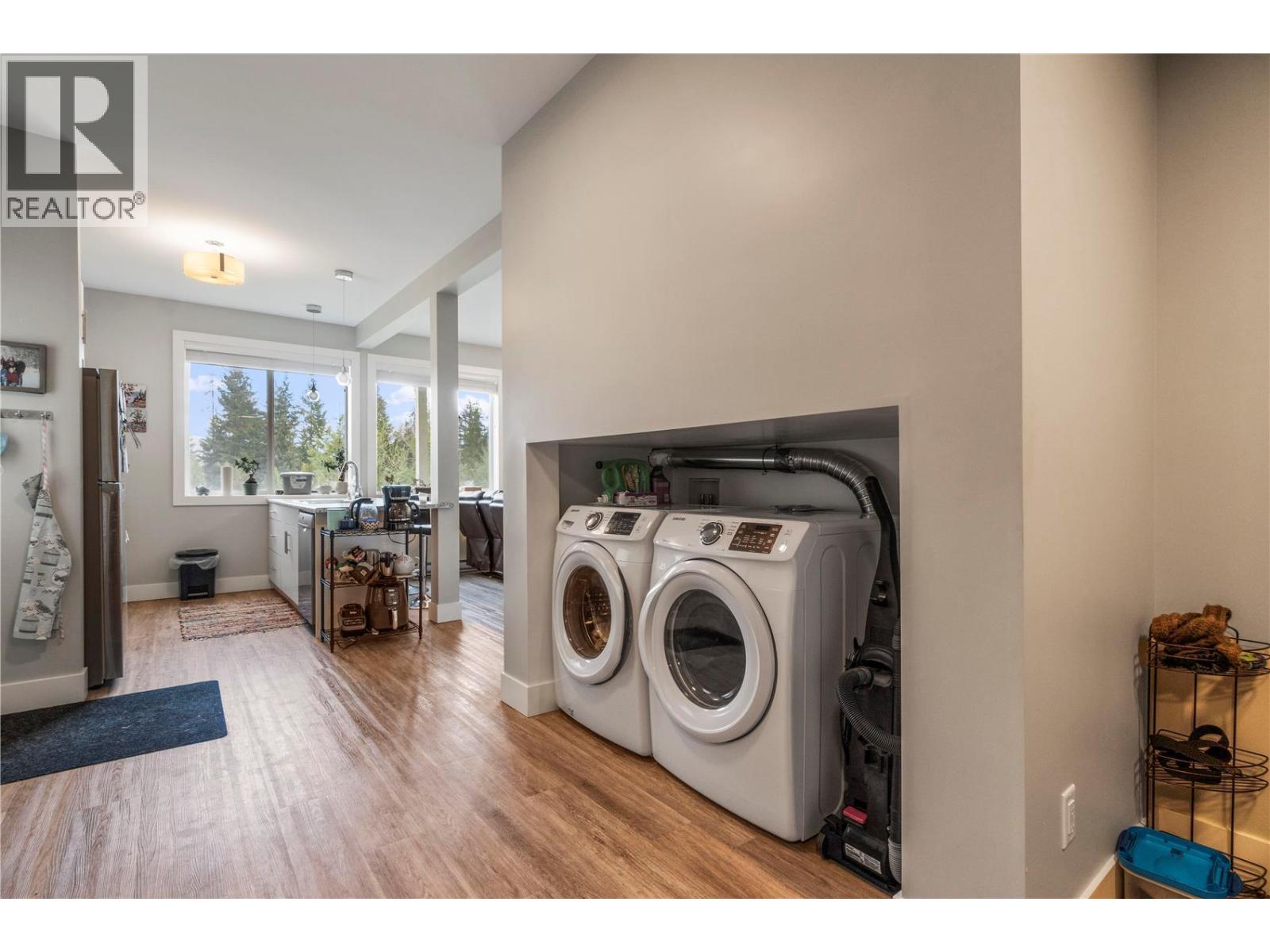 2181 14 Avenue SE - 42