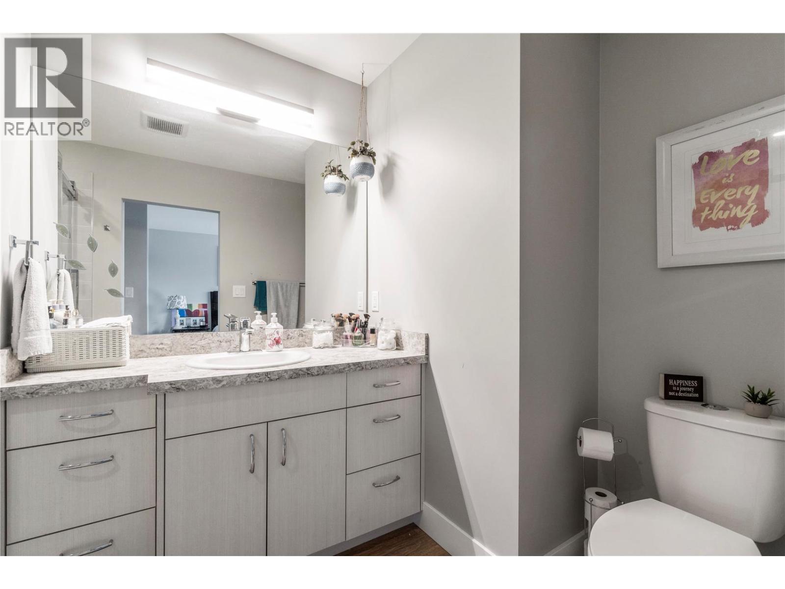 2181 14 Avenue SE - 26
